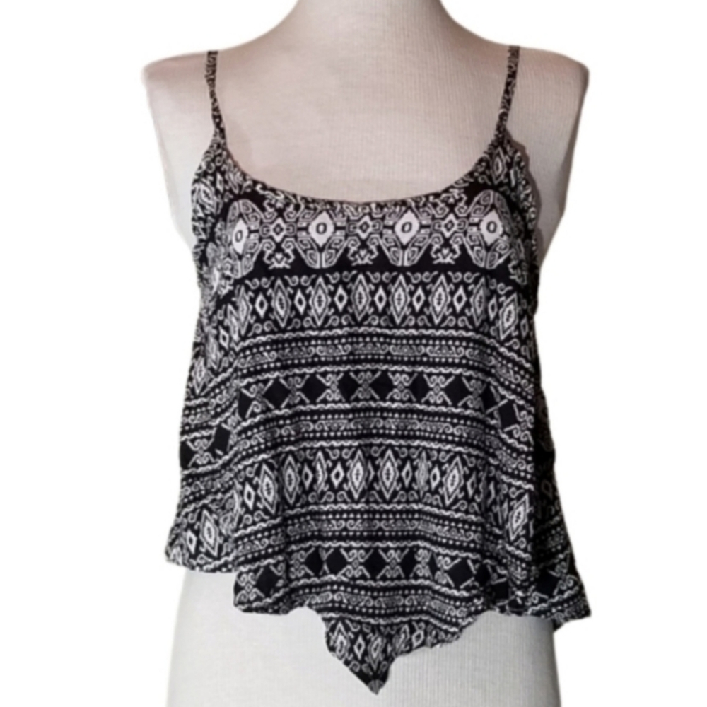 Raya Sun Crop Top Handkerchief Black Sizes XL